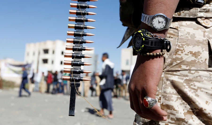 A Houthi militant takes part in a parade in Sanaa, Yemen December 19, 2017. (REUTERS)