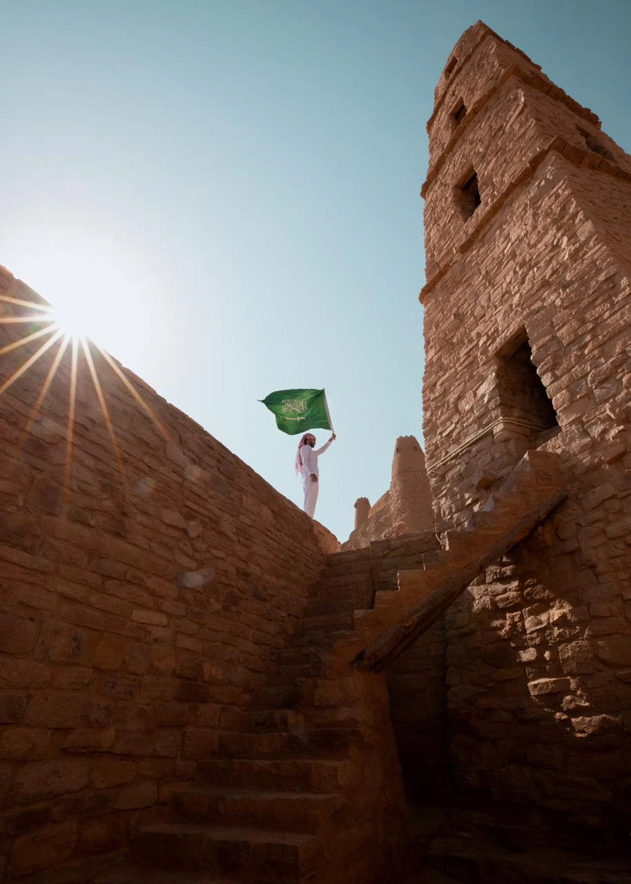 With public movement restricted during the COVID-19 pandemic, Saudi photographer Ahmed Al-Hamwan sees hope for the future through his lenses. (Supplied)