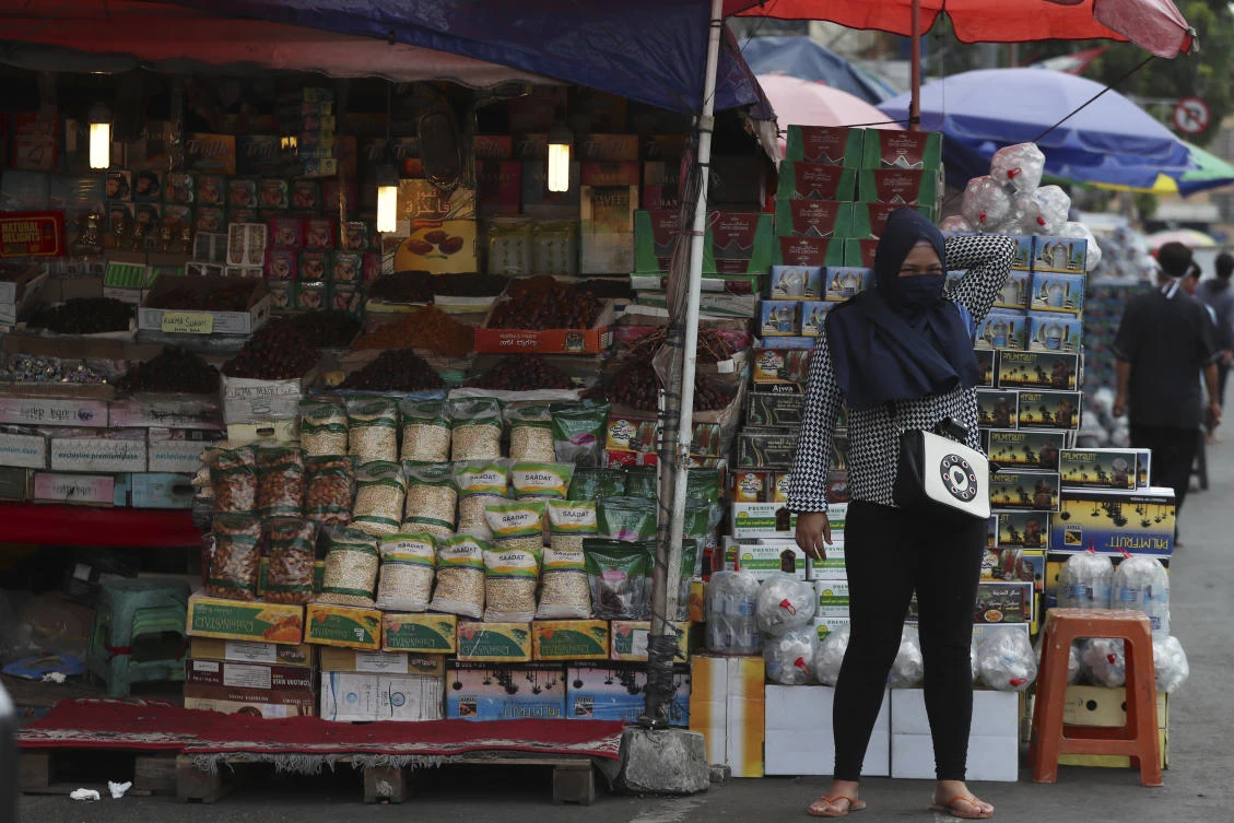 Indonesia reported its biggest daily jump in coronavirus infections on Friday, April 24, 2020 after identifying 436 new cases. (AP)