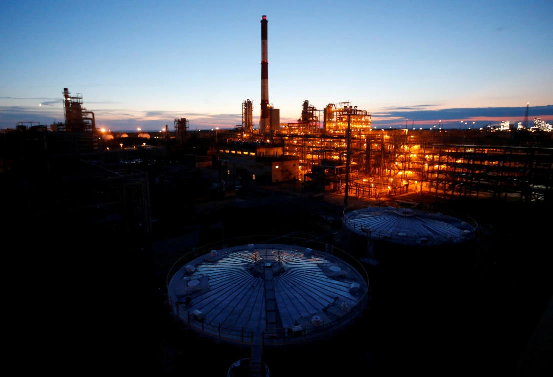 A general view shows the Taneco refinery complex, which is part of Russia's oil producer Tatneft group of companies, in Nizhnekamsk, in the Republic of Tatarstan, Russia, July 26, 2017. (Reuters)