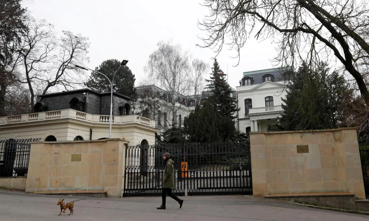 Russia dismisses media report of plot to poison Prague mayor