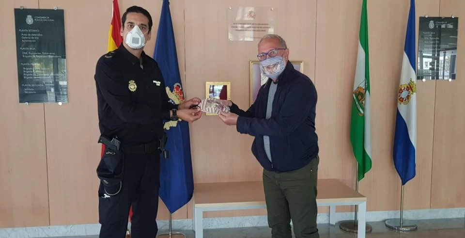 Spanish companies are removing language barriers for 1 million deaf people amid COVID-19 pandemic. (Supplied)