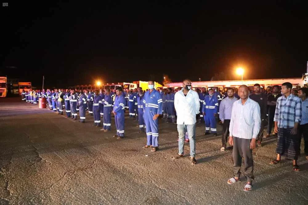 Municipal workers in Al-Jouf are tested for COVID-19. (SPA)
