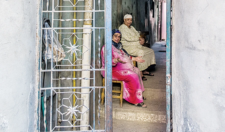 Families across Egypt depend on funds remitted from workers in the Gulf. (AFP)