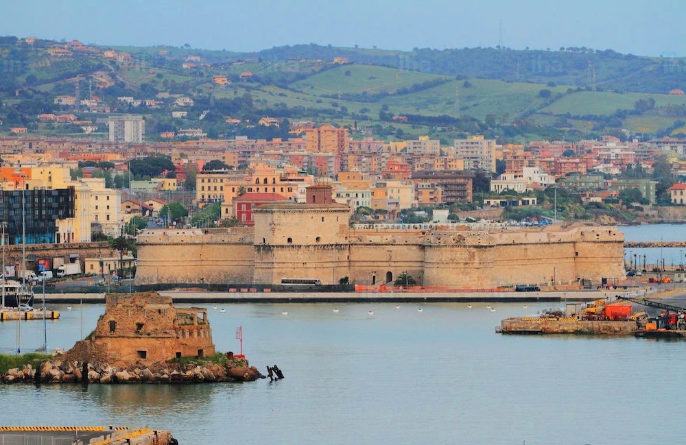 Two young Moroccans have become the heart and soul of the volunteers fighting the coronavirus disease (COVID-19) and helping those need in Civitavecchia. (Wikimedia Commons)