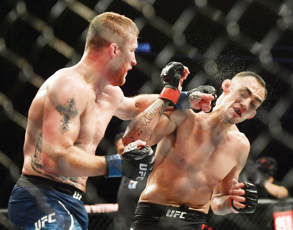 Gaethje stuns fancied Ferguson with 5th round TKO