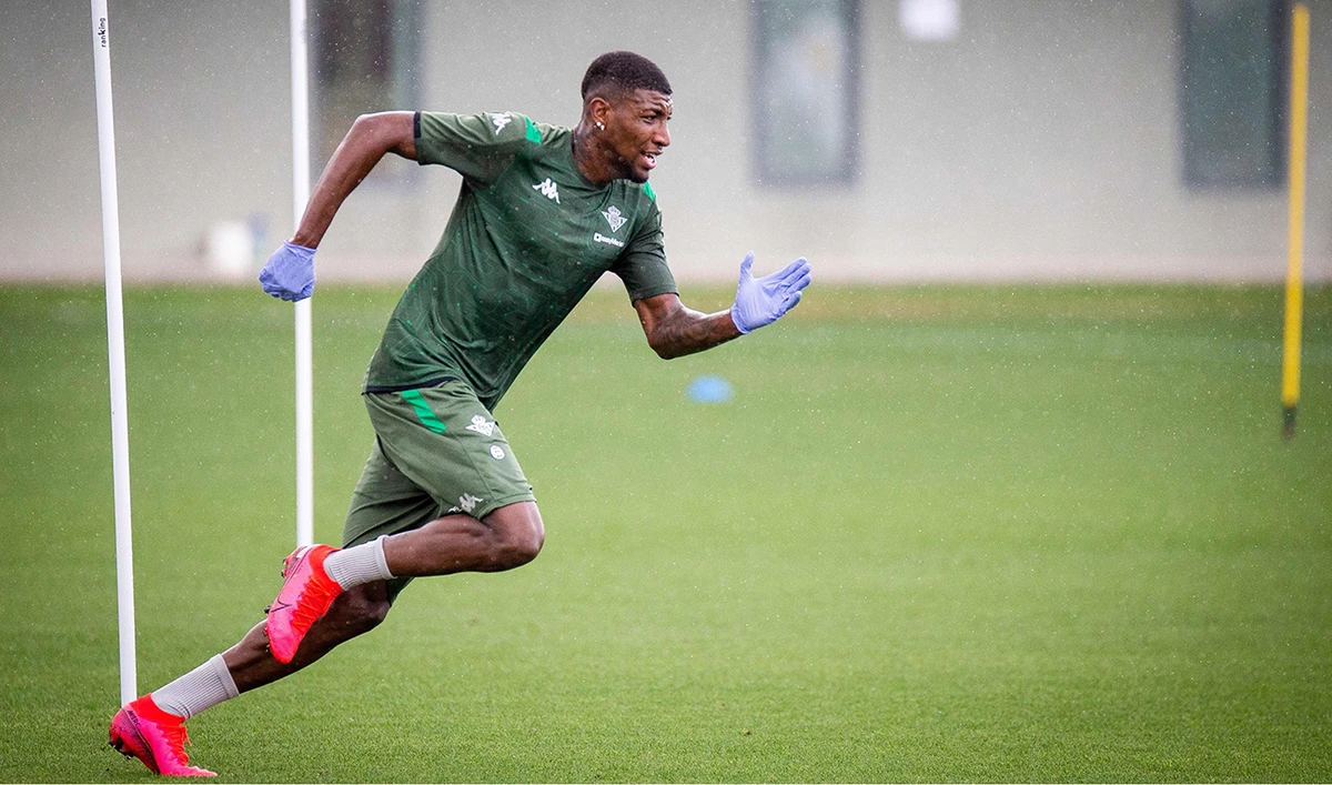 Real Betis football club handout photo shows the club’s Brazilian defender Emerson Aparecido in training. (AFP)
