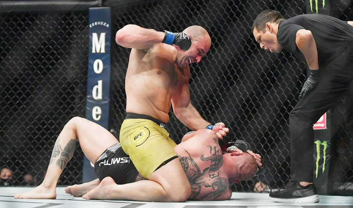Glover Teixeira pounds Anthony Smith into submission during the UFC Fight Night at VyStar Veterans Memorial Arena on Wednesday. (Reuters)