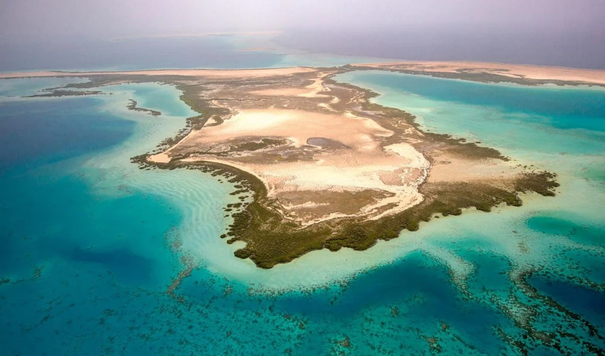The Red Sea Project site, which is being developed from the ground up on the western coast of Saudi Arabia, awarded the solid waste management contract to a joint venture between Averda and the Saudi Naval Support Company (SNS).