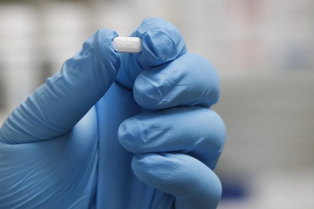 UK health care workers begin COVID-19 hydroxychloroquine trial