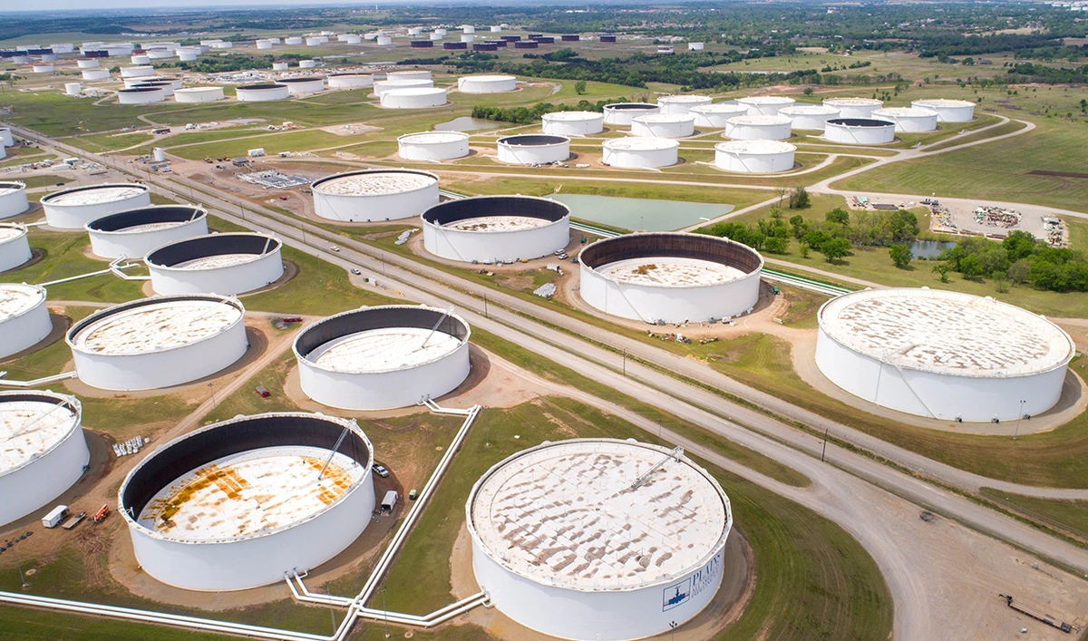 Crude oil storage tanks are seen in an aerial photograph at the Cushing oil hub in Cushing, Oklahoma, US. (Reuters)