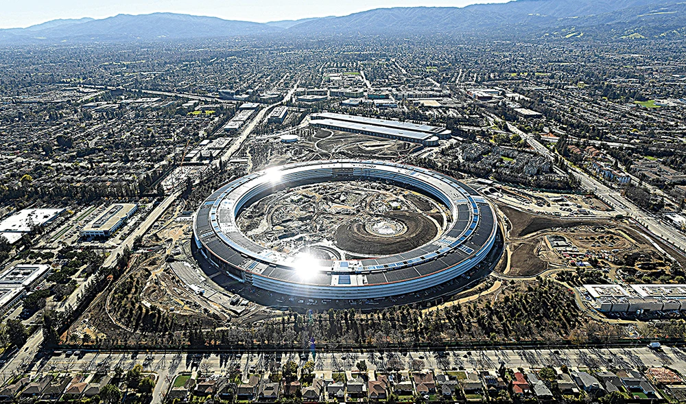 The Apple Campus 2 is seen under construction in Cupertino, Silicon Valley, California. (Reuters)
