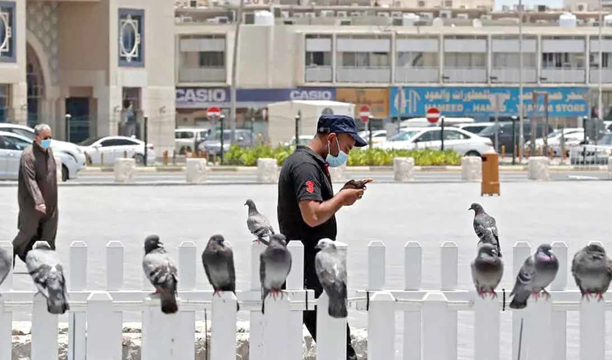 Qatar has made it mandatory for all citizens and legal residents to install the app on their phones. Noncompliance might attract huge fines. (AFP)