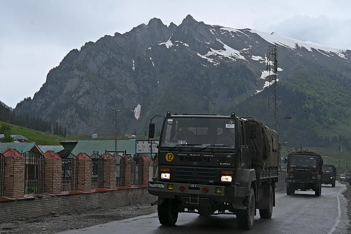 Indian army trucks on the Srinagar-Leh National Highway at Sonmarg, near India’s border with China, May 28, 2020. (AFP)