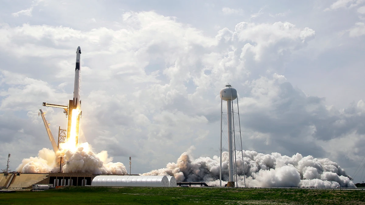 SpaceX Falcon 9lifts off from Pad 39-A at the Kennedy Space Center in Cape Canaveral, Florida on May 30, 2020 . (AP)