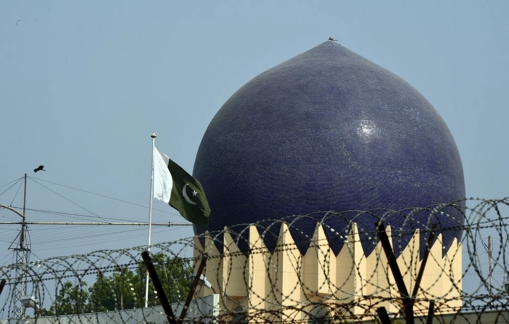 Pakistan's national flag blows in the wind at the Pakistan High Commission in New Delhi. (File/AFP)