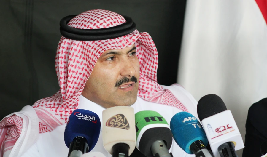 Saudi ambassador to Yemen Mohammed Said Al-Jaber addresses the media in the southern Yemeni port of Aden upon his arrival to oversee an aid delivery of fuel from Saudi Arabia on October 29, 2018. (AFP)