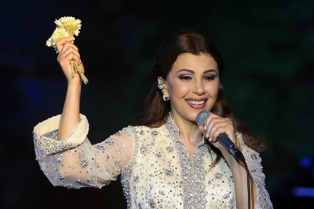 Veteran singer Majida El-Roumi’s first magazine cover sends ‘a love letter to Lebanon’