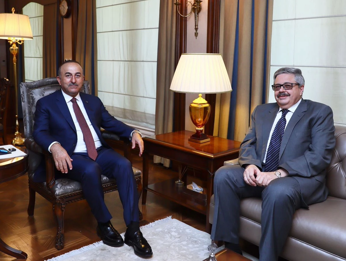 Russian envoy says Turkey can do what it wants with air defense system