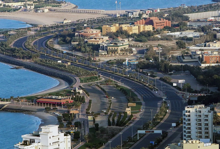The Kuwaiti cabinet has also approved the Ministry of Finance’s proposals to not raise budgets of independent public authorities, institutions and funds for five years, and also lowering their budgets by 20 percent for the years 2020 and 2021. (File/AFP)