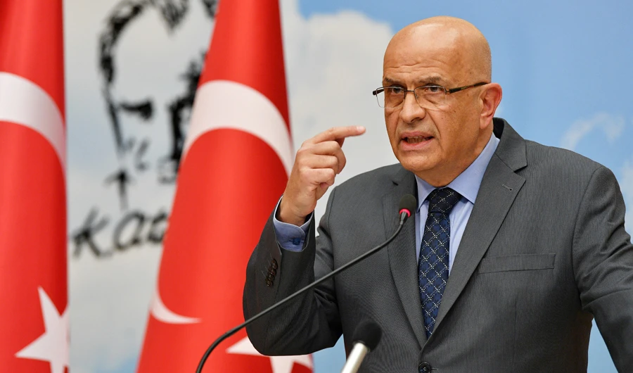 Enis Berberoglu, a member of the parliament from Turkey's main opposition Republican People's Party (CHP), speaks during a news conference in Ankara, Turkey, June 4, 2020. (REUTERS)