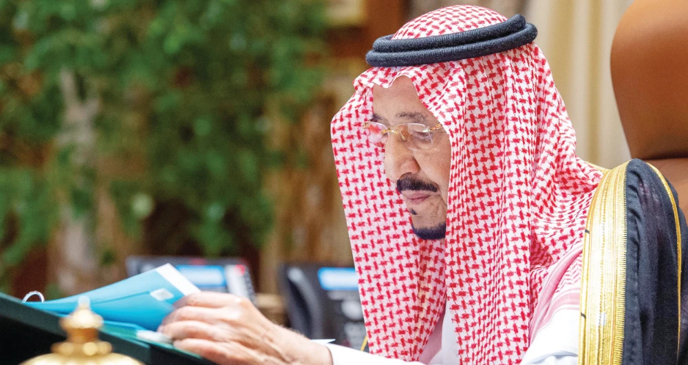 King Salman chairs the weekly Cabinet session via videoconferencing in Riyadh on Tuesday to review the latest global and local developments. (SPA)