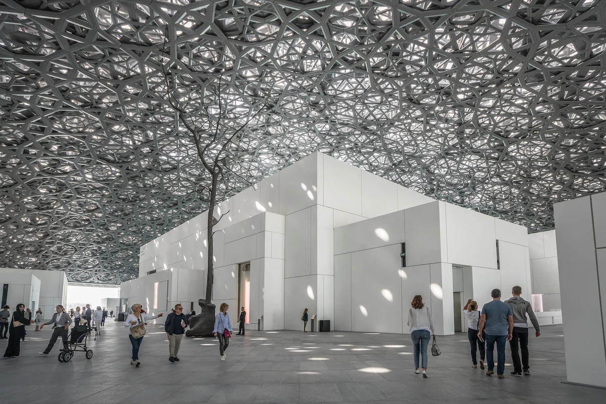 New measures have been put in place including thermal scanning, new opening hours, and limited capacity. (Shutterstock)