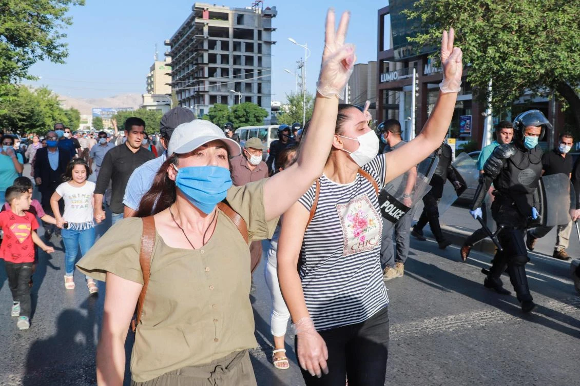 Iraqis flee border areas as Turkey strikes Kurdish militants