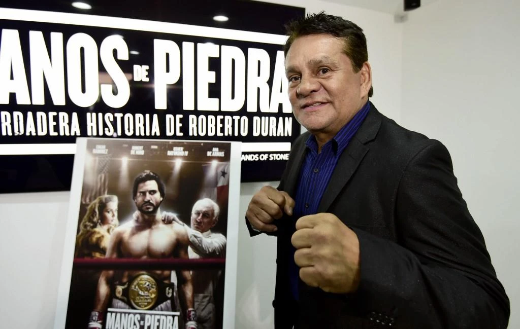 Former professional boxer Roberto Duran poses while promoting a biographical movie in Mexico City on October 18, 2016. (AFP)
