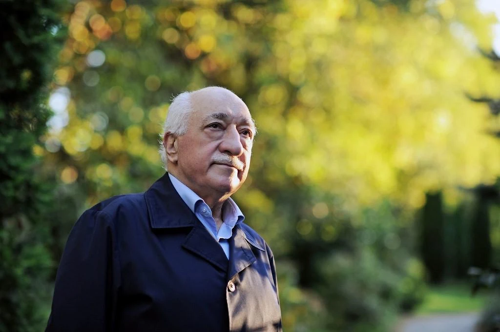 Turkey court sentences 121 to life in coup trial