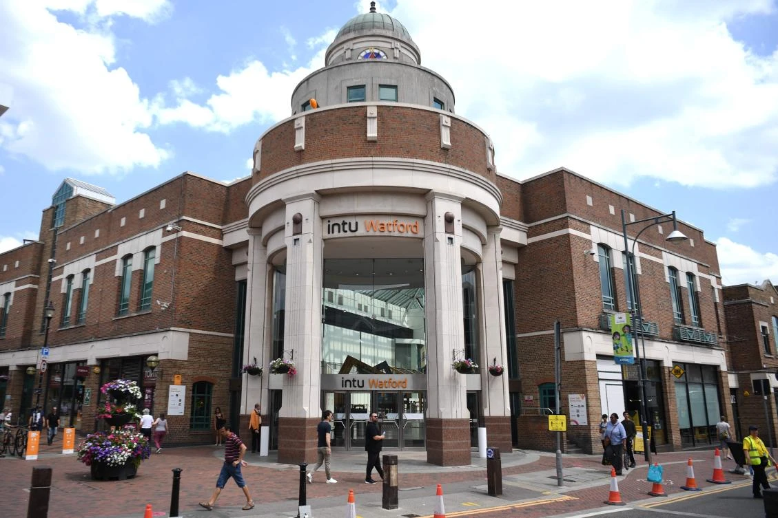 UK shopping mall giant Intu collapses