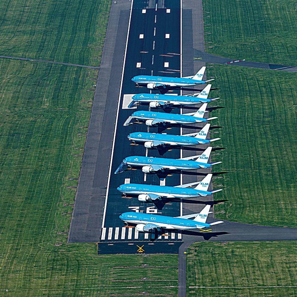 Dutch minister throws KLM $3.81 billion lifeline