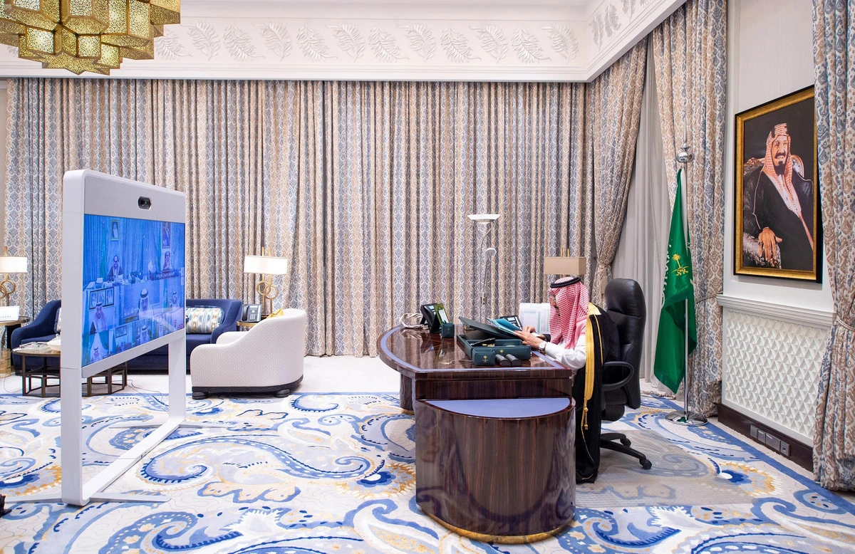 Saudi King Salman chairs the Cabinet meeting on Tuesday. (SPA)