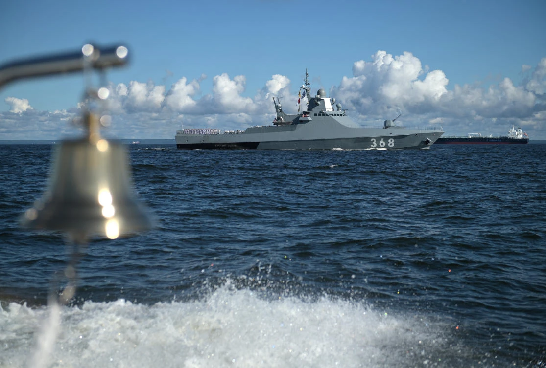 Russian Navy patrol ship Vasily Bykov sails during the Navy Day parade in Kronstadt near Saint Petersburg, Russia July 26, 2020. Sputnik/Alexei Druzhinin/Kremlin via REUTERS ATTENTION EDITORS - THIS IMAGE WAS PROVIDED BY A THIRD PARTY.