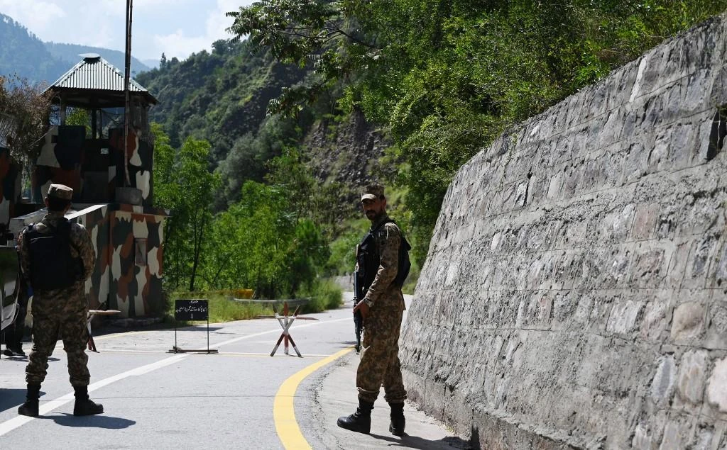 Pakistani troops man one of the checkpoint at the Line of Control, the de facto border between Pakistan and India, in Pakistan-administered Kashmir on August 29, 2019. (AFP)