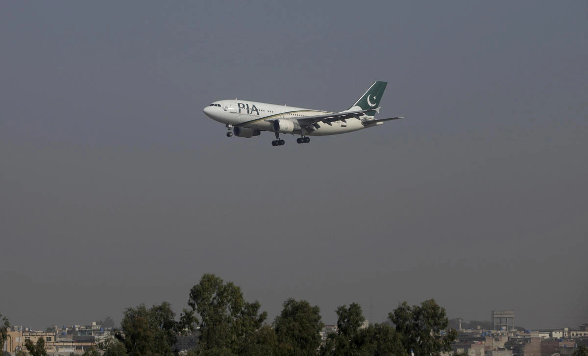 EU safety agency suspends Pakistani airlines’ European authorization for six months