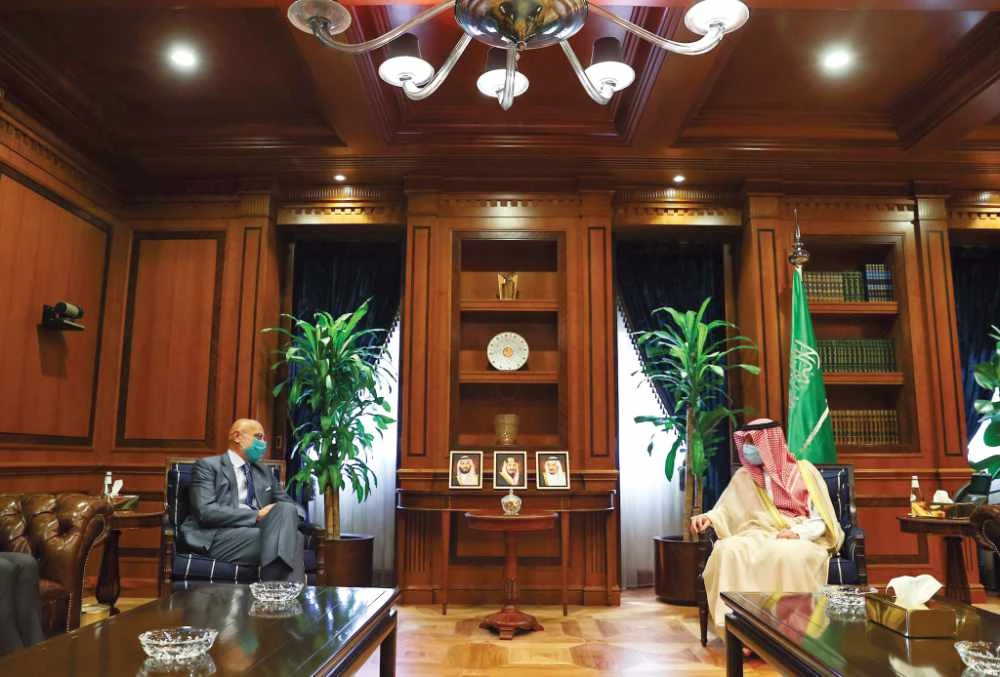 Saudi Minister of State for Foreign Affairs Adel Al-Jubeir meets the ambassador of Italy to the Kingdom, Roberto Cantone, in Riyadh on Thursday. (SPA)
