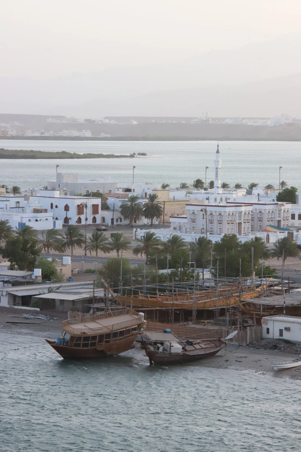 Oman said to seek $2 billion bridge loan