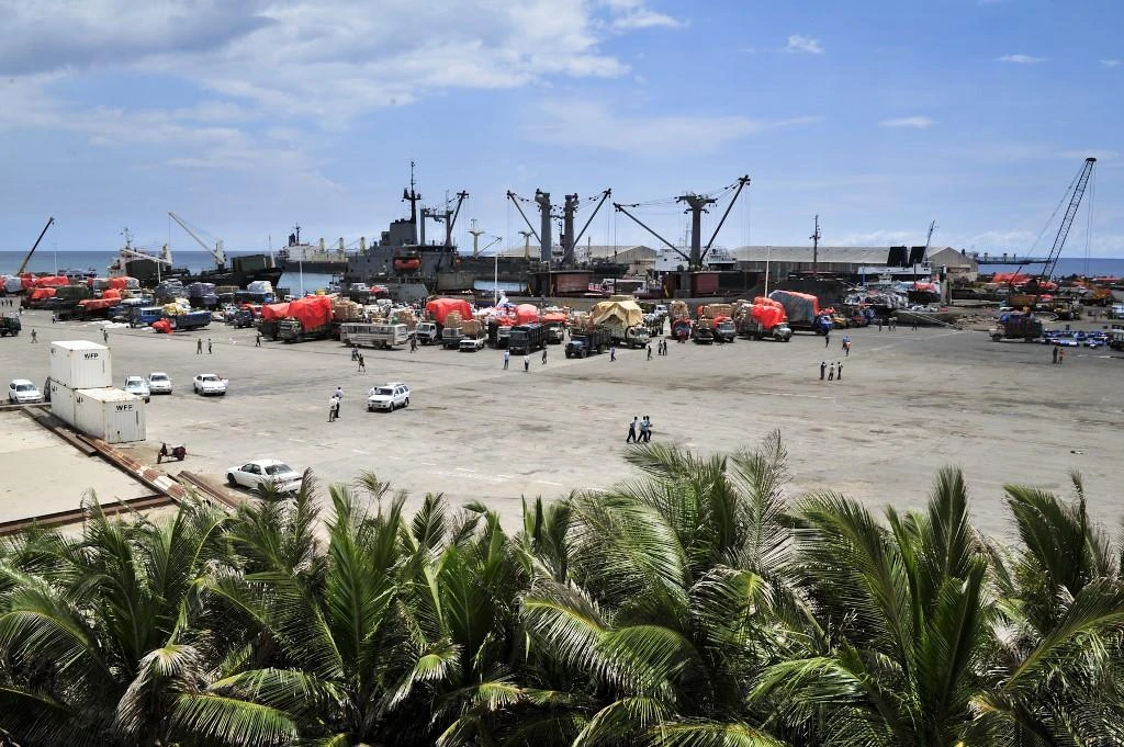 A suicide car bomber drove into a checkpoint just outside the Mogadishu port, above. (AFP file photo)