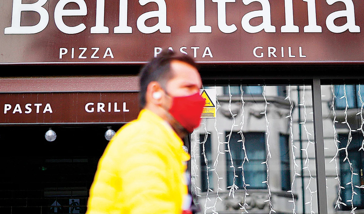 ‘Eat out to help out,’ finance chief tells UK