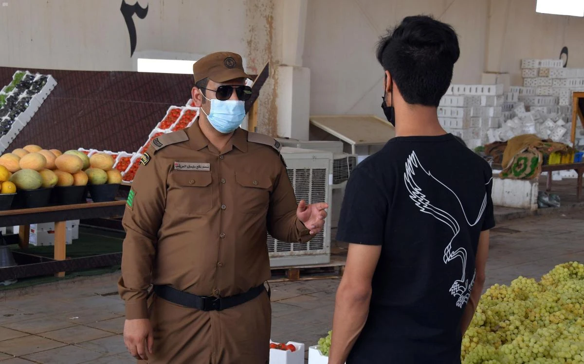 Saudi Arabia announced 41 more deaths from COVID-19 and 3,183 new cases of the disease on Thursday. (SPA)