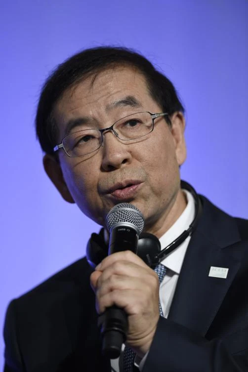 Missing Seoul mayor’s body found after massive search
