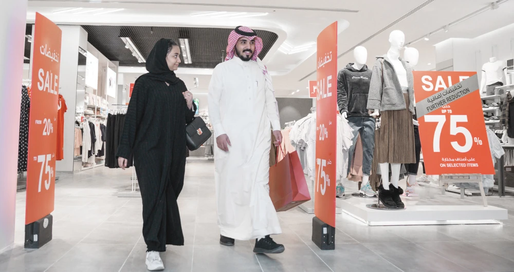 LuLu is giving discounts on all products mentioned in its booklet to compensate customers, while Danube and BinDawood stores have announced efforts to maintain competitive prices. (ArabsStock)