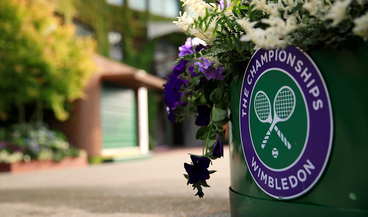 Strawberries and cream and eating well are as important as the tennis so the fans get the most out of the Wimbledon fortnight. (Reuters)