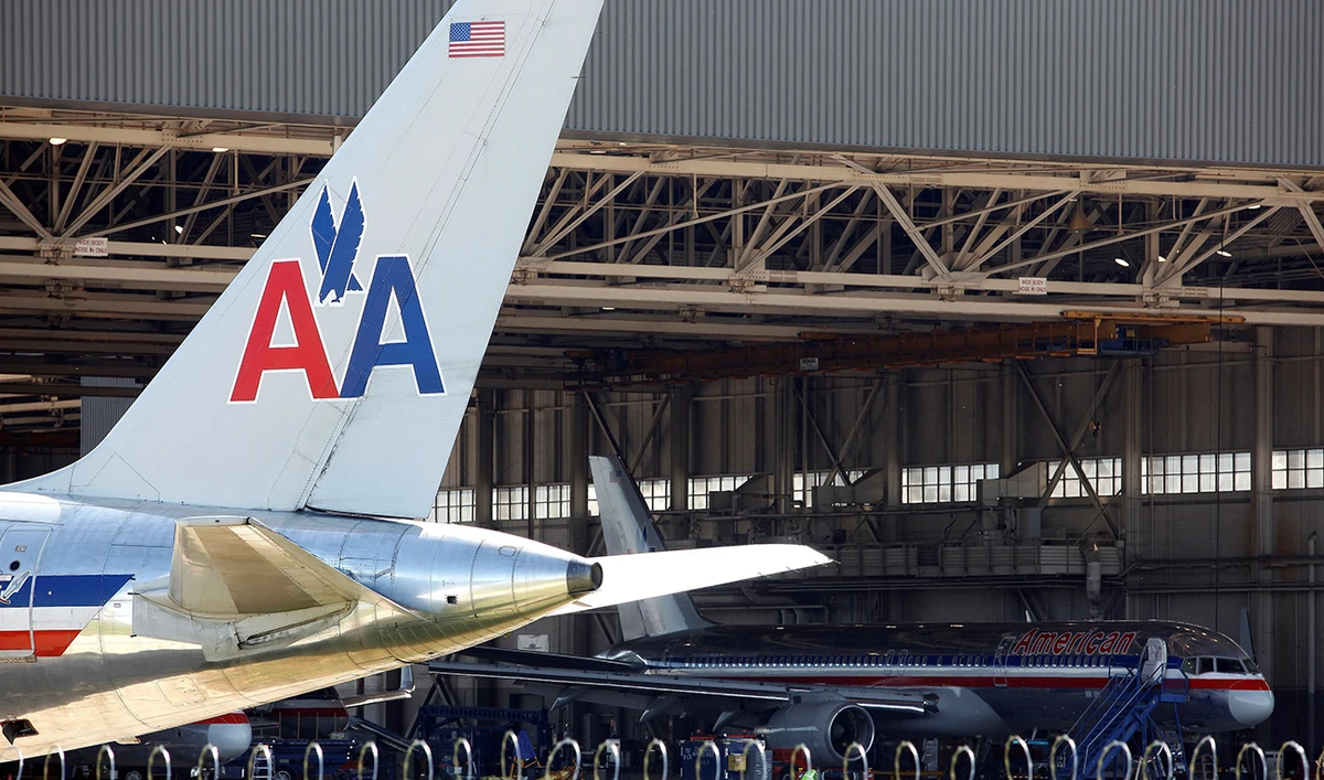 An American Airlines airliner sits near a hanger at Dallas/Fort Worth International Airport, Texas. (Reuters)