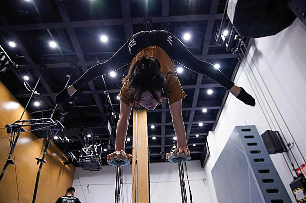 Floored by virus, Cirque du Soleil eyes return to high-wire