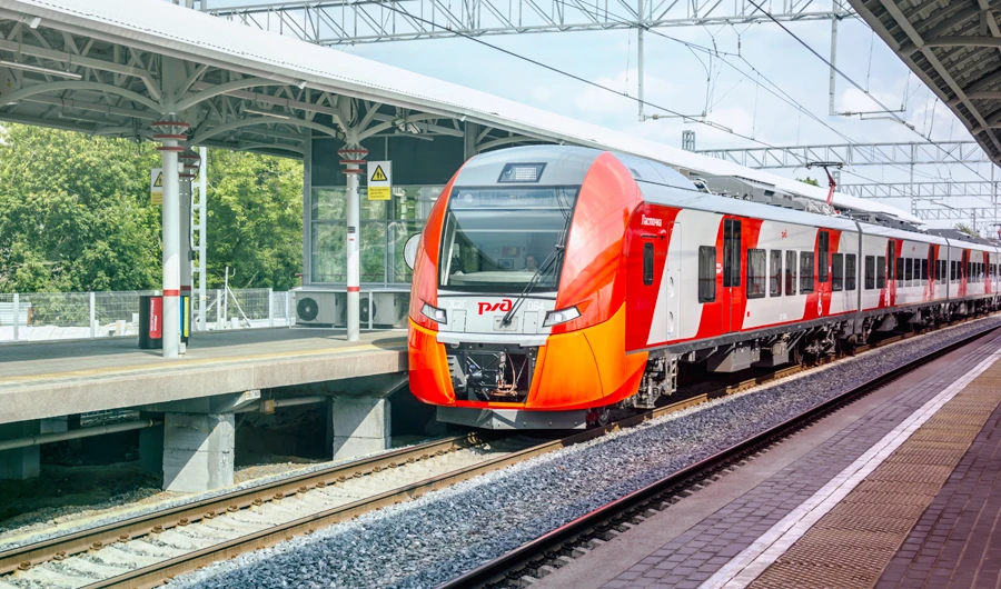 Egyptian rail on track as first Russian trains arrive