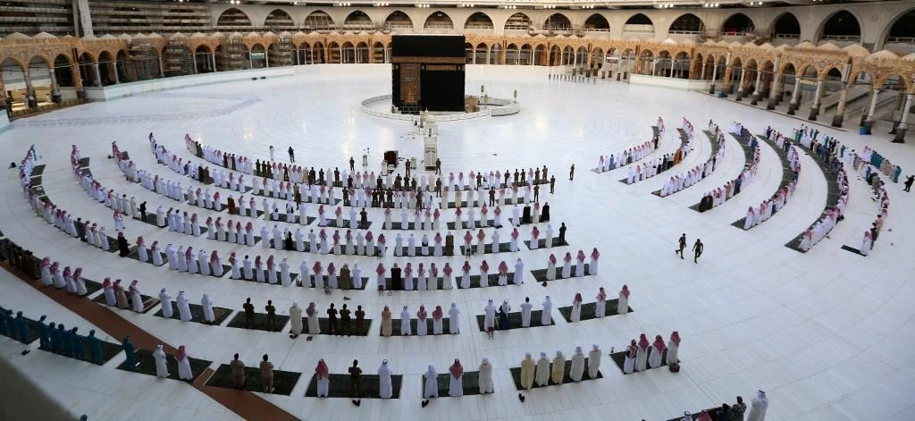 Pilgrims selected to perform the Hajj this year started a seven day quarantine on Sunday, the Ministry of Hajj and Umrah said. (File/AFP)