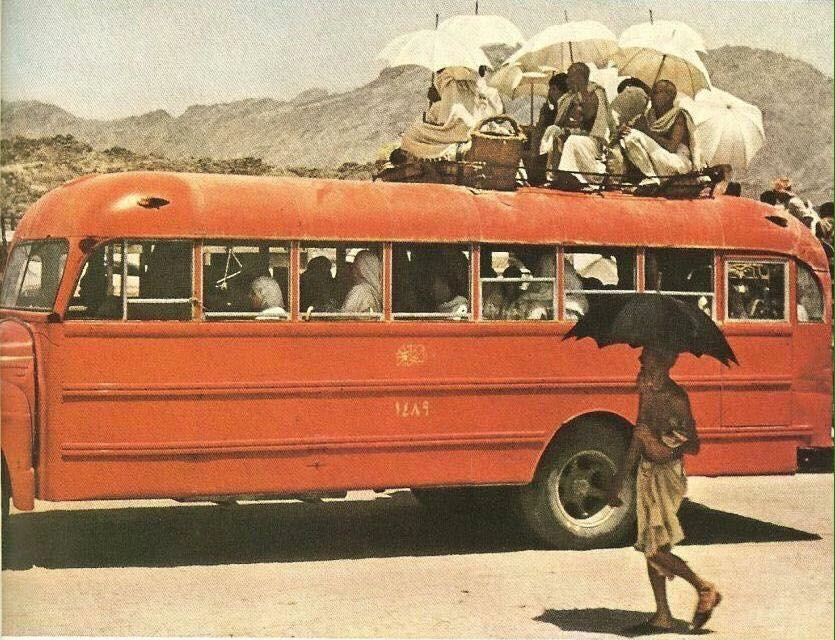 Then and now: the shifting role of the pilgrims’ guide in Makkah