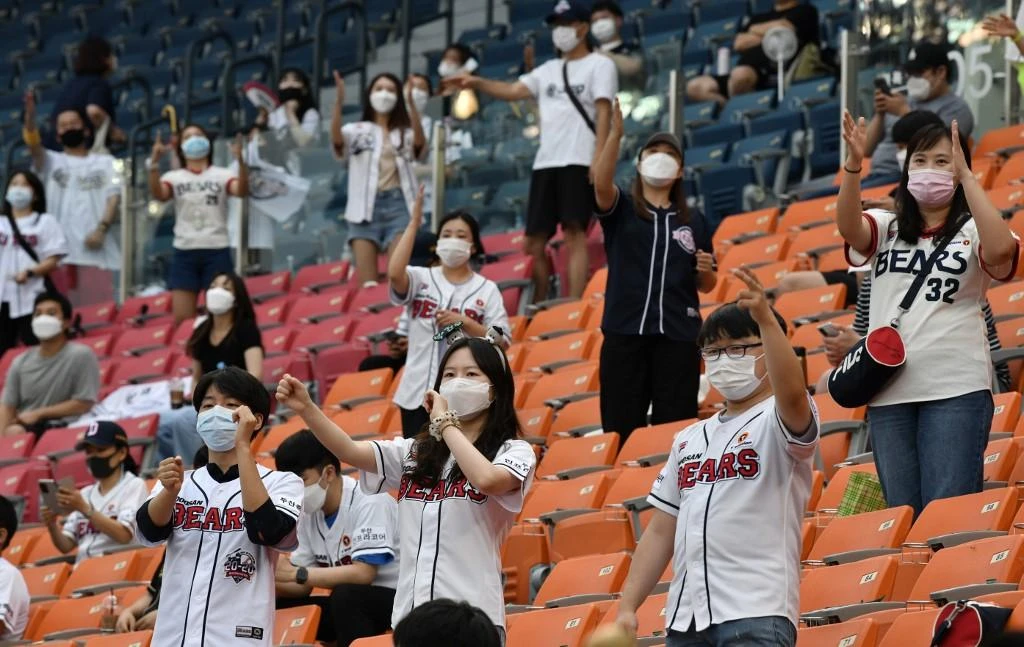 Global social distancing rules targeting coronavirus have pushed influenza infection rates to a record low signalling that the measures are having an unprecedented impact on other communicable diseases. (File/AFP)